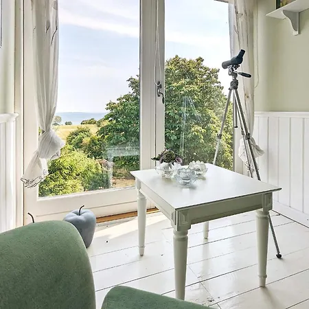 6 Person In Soby Aero-by Traum *