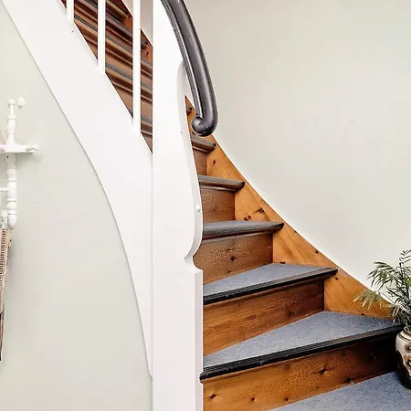 6 Person In Soby Aero-by Traum *