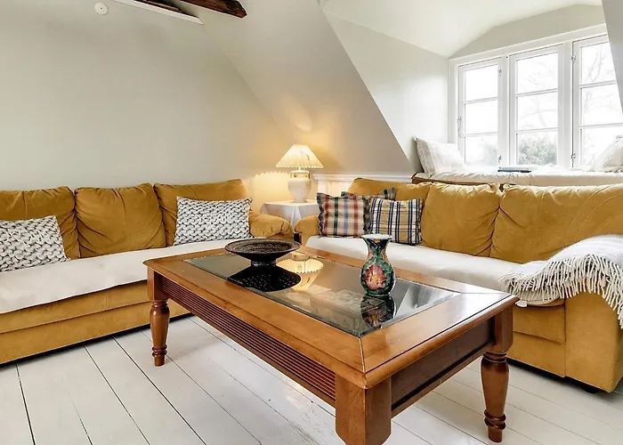 6 Person In Soby Aero-by Traum *