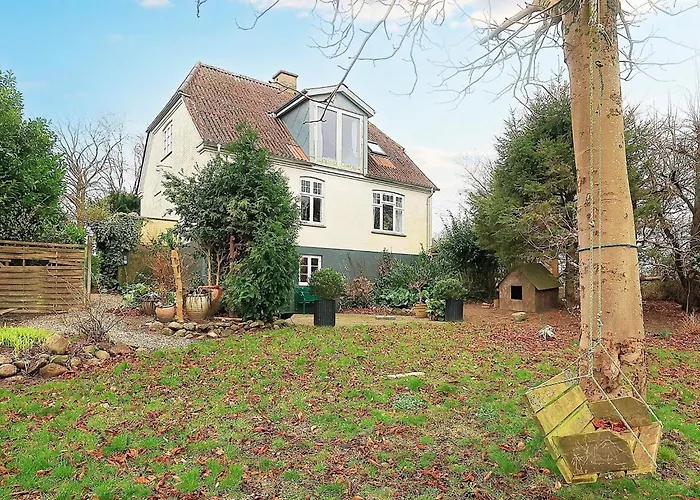 6 Person In Soby Aero-by Traum Havrekobbel